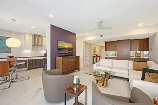 1800 Benjamin Franklin Dr, Sarasota, FL 34236 - Photo 13