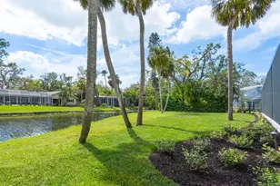 1575 Eastbrook Dr, Sarasota, FL 34231 - Photo 49