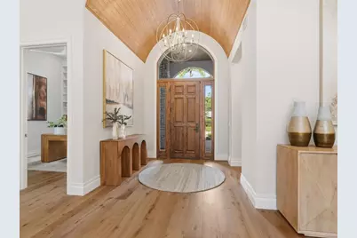 1575 Eastbrook Drive, Sarasota, FL 34231 - Photo 7