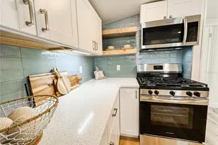 4 Braden Castle Dr, Bradenton, FL 34208 - Photo 11