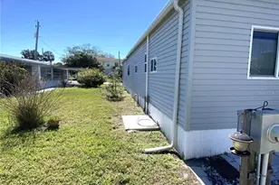2207 69th Ave W, Bradenton, FL 34207 - Photo 21