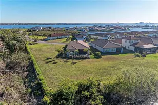 2322 5th St E, Palmetto, FL 34221 - Photo 55