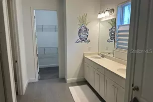 5262 Asher Ct, Sarasota, FL 34232 - Photo 13