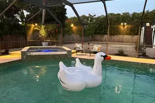 6139 Hollywood Blvd, Sarasota, FL 34231 - Photo 3