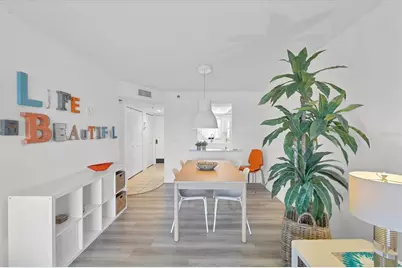 1001 Benjamin Franklin Drive #511, Sarasota, FL 34236 - Photo 11