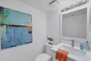 1001 Benjamin Franklin Dr, Sarasota, FL 34236 - Photo 21