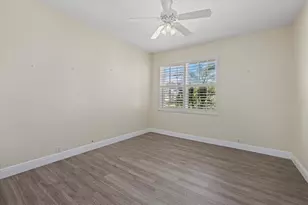 6766 Greenview Ln, Englewood, FL 34224 - Photo 23