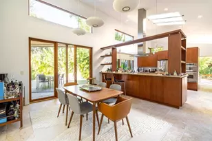 587 47th St, Sarasota, FL 34234 - Photo 13