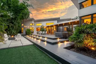 587 47th St, Sarasota, FL 34234 - Photo 41