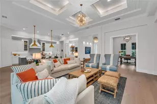 8847 Colonels Ct, Sarasota, FL 34240 - Photo 9