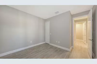 18137 Franklin Park Court, Venice, FL 34293 - Photo 15