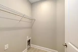 18137 Franklin Park Ct, Venice, FL 34293 - Photo 11