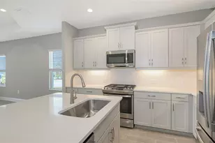 18137 Franklin Park Ct, Venice, FL 34293 - Photo 13