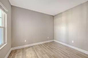 18137 Franklin Park Ct, Venice, FL 34293 - Photo 19