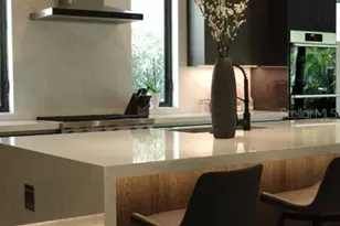 212 S Renellie Dr, Tampa, FL 33609 - Photo 11