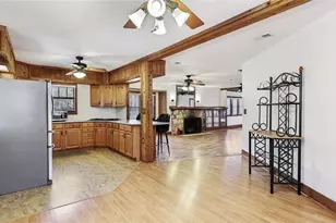 1406 5th St W, Palmetto, FL 34221 - Photo 15