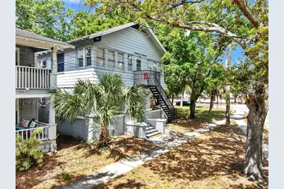 626 Highland Street N, Saint Petersburg, FL 33701 - Photo 1