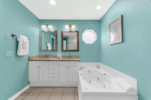 2300 Avenue B, Bradenton Beach, FL 34217 - Photo 67