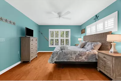 2300 Avenue B, Bradenton Beach, FL 34217 - Photo 55