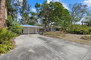 3466 Tanglewood Dr, Sarasota, FL 34239 - Photo 1