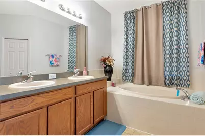 718 Tanana Fall Drive, Ruskin, FL 33570 - Photo 29