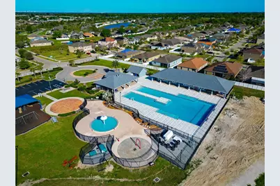 718 Tanana Fall Drive, Ruskin, FL 33570 - Photo 57