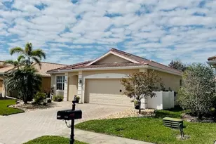 2160 Chenille Ct, Venice, FL 34292 - Photo 3
