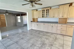 7808 Granada Rd, Sebring, FL 33876 - Photo 5