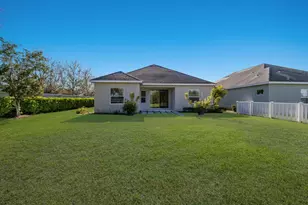 7742 Ridgelake Cir, Bradenton, FL 34203 - Photo 21