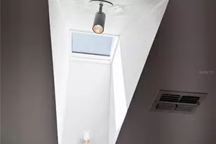 5378 Royal Palm Ave, Sarasota, FL 34234 - Photo 21