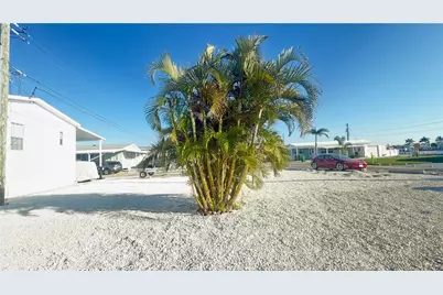 2858 Trinidad Way, Palmetto, FL 34221 - Photo 5