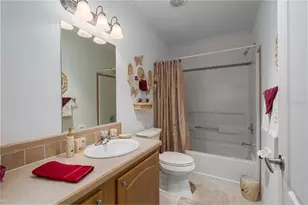 8424 Regal Way, Palmetto, FL 34221 - Photo 15