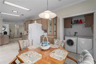 8424 Regal Way, Palmetto, FL 34221 - Photo 9