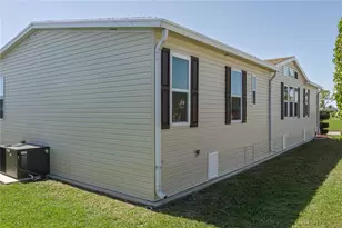 8424 Regal Way, Palmetto, FL 34221 - Photo 35