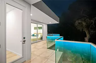 2327 Hillview St, Sarasota, FL 34239 - Photo 49