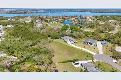 6104 8th Avenue Dr NE, Bradenton, FL 34212 - Photo 9