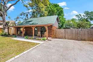 6811 6th St W, Bradenton, FL 34207 - Photo 5