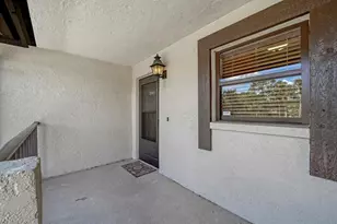 5630 Golf Pointe Dr, Sarasota, FL 34243 - Photo 3