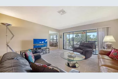 5630 Golf Pointe Drive #205, Sarasota, FL 34243 - Photo 11