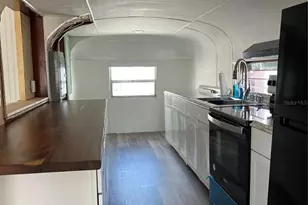 2601 Gulf Dr N, Bradenton Beach, FL 34217 - Photo 5