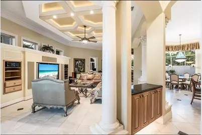 1102 Horizon View Drive, Sarasota, FL 34242 - Photo 9