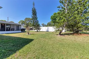 2323 Doud St, Sarasota, FL 34231 - Photo 33