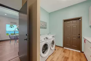 1440 Kimlira Ln, Sarasota, FL 34231 - Photo 33