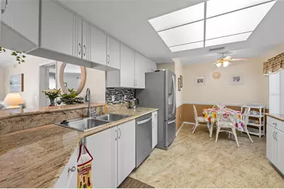 4453 46th Avenue W, Bradenton, FL 34210 - Photo 9