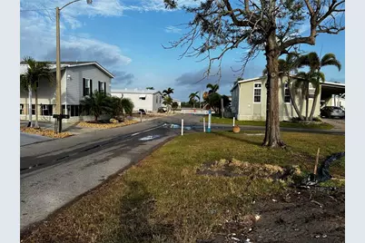 269 Jamaica Drive, Palmetto, FL 34221 - Photo 13