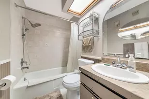 2070 59th St, Sarasota, FL 34243 - Photo 25