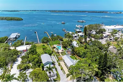 12204 45th Avenue Drive W, Cortez, FL 34215 - Photo 35