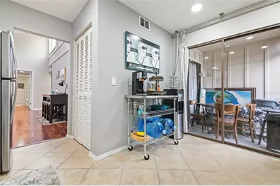 2224 Bahia Vista Street #E6, Sarasota, FL 34239 - Photo 15