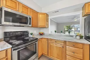 2403 Aspinwall St, Sarasota, FL 34237 - Photo 11