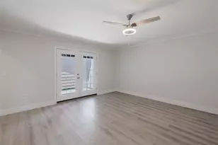 5604 Doral Dr, Sarasota, FL 34243 - Photo 41